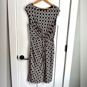 Lauren Ralph Lauren Stretch Jersey Sheath Dress Size 14 Square Print Brown White